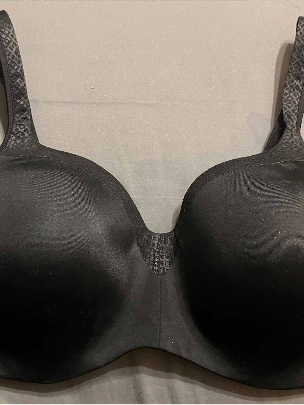 Everyday Black Seamless Full-Coverage T-Shirt Bra
